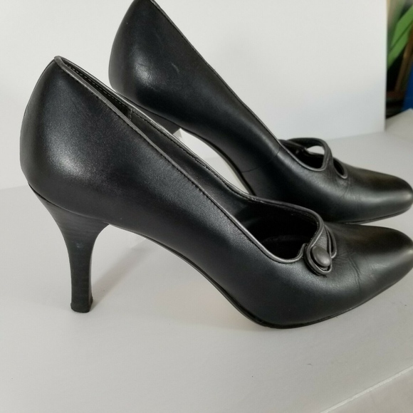 DAISY FUENTES pumps, size 6 1/2 M - Picture 2 of 7